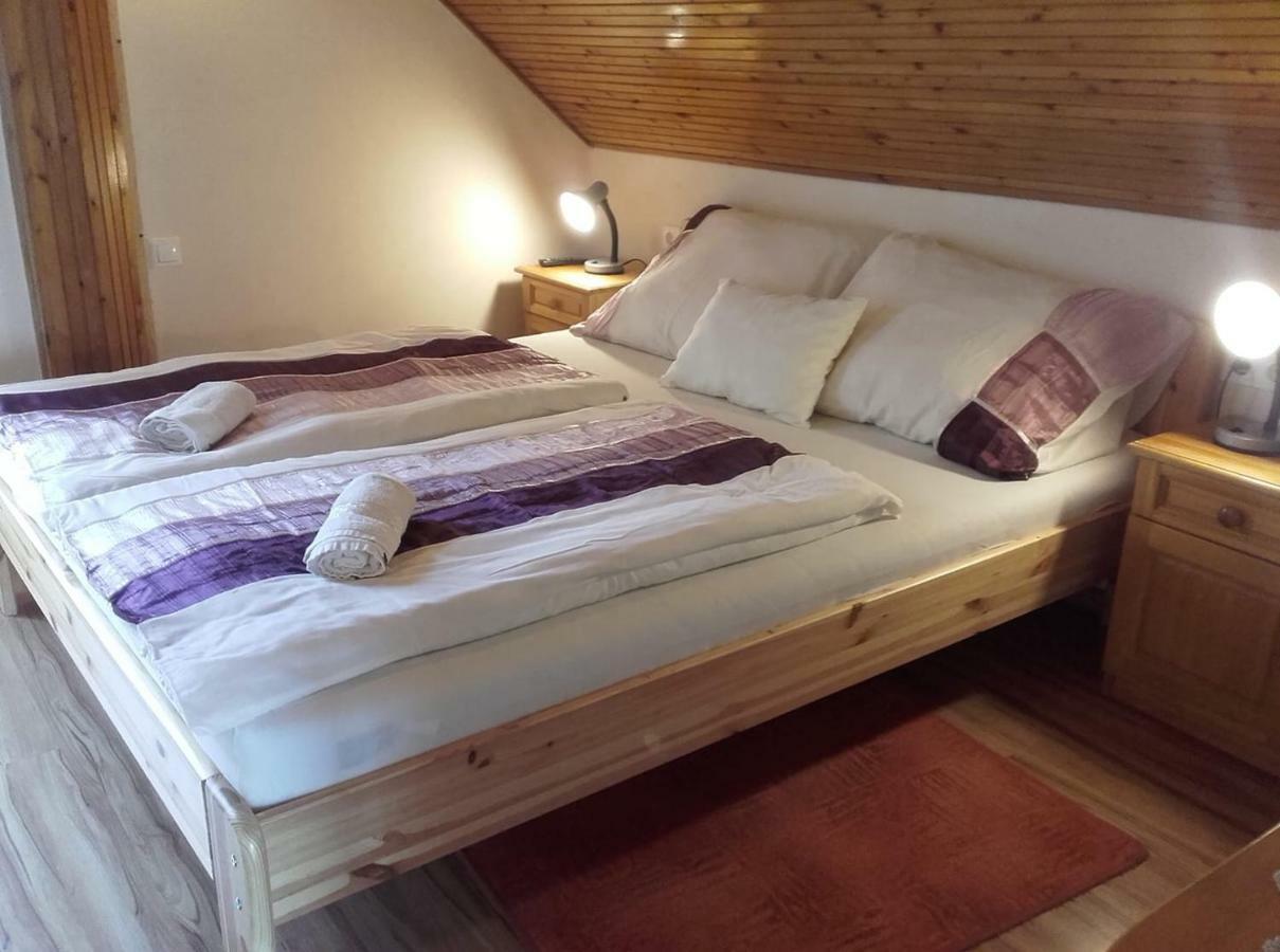 Rozsakert Vendeghaz Bed & Breakfast Szigliget Eksteriør bilde